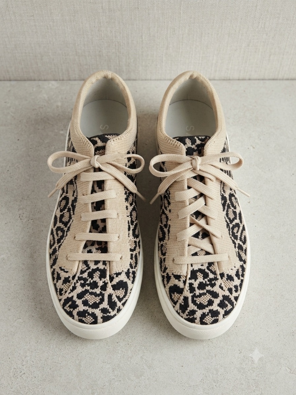 Rothy’s The Lace Up Sneaker Leopard Jacquard Knit Women’s Size 8